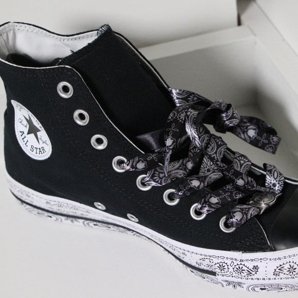 Miley Cyrus X Converse All Star High Top - Picture 6 of 8